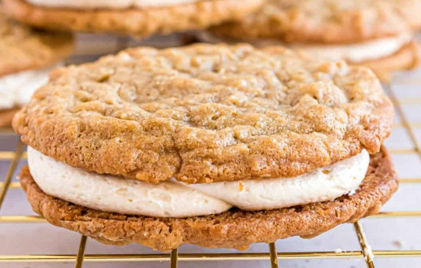 Natural State Sourdough Co. - Brown Butter Oatmeal Cream Pie